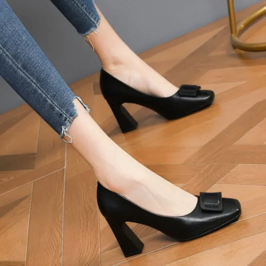 Single Shoe Woman 2023 Summer New Thick Heeled Korean Square Toe Shallow Mouth Metal Buckle Fashion Trend High Heels Women Shoes