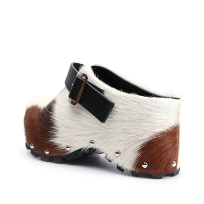 Sleek and Supportive Orthopedic Sandals