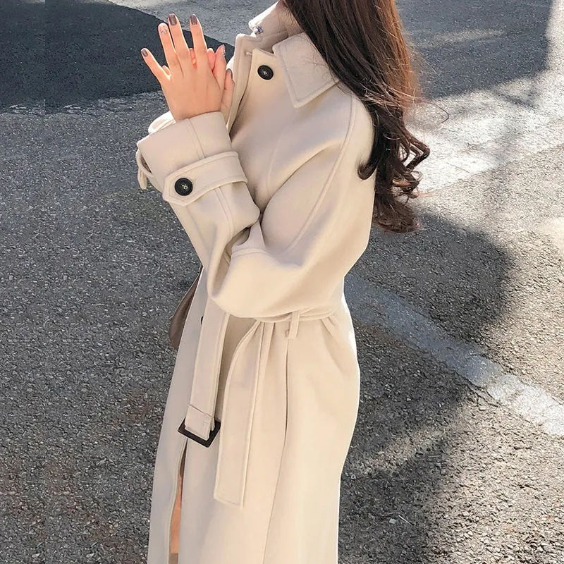 JO | Chic and relaxed winter coat