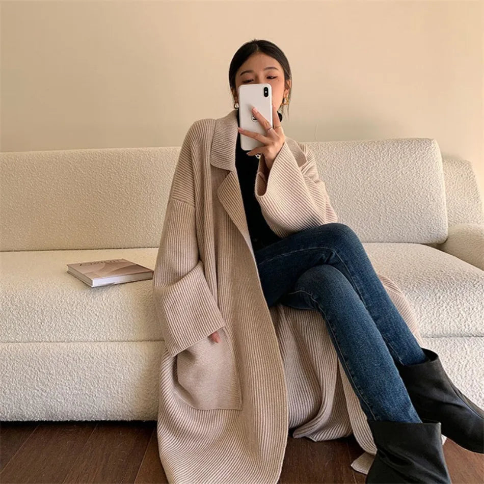 JO | Modern and fashionable coat
