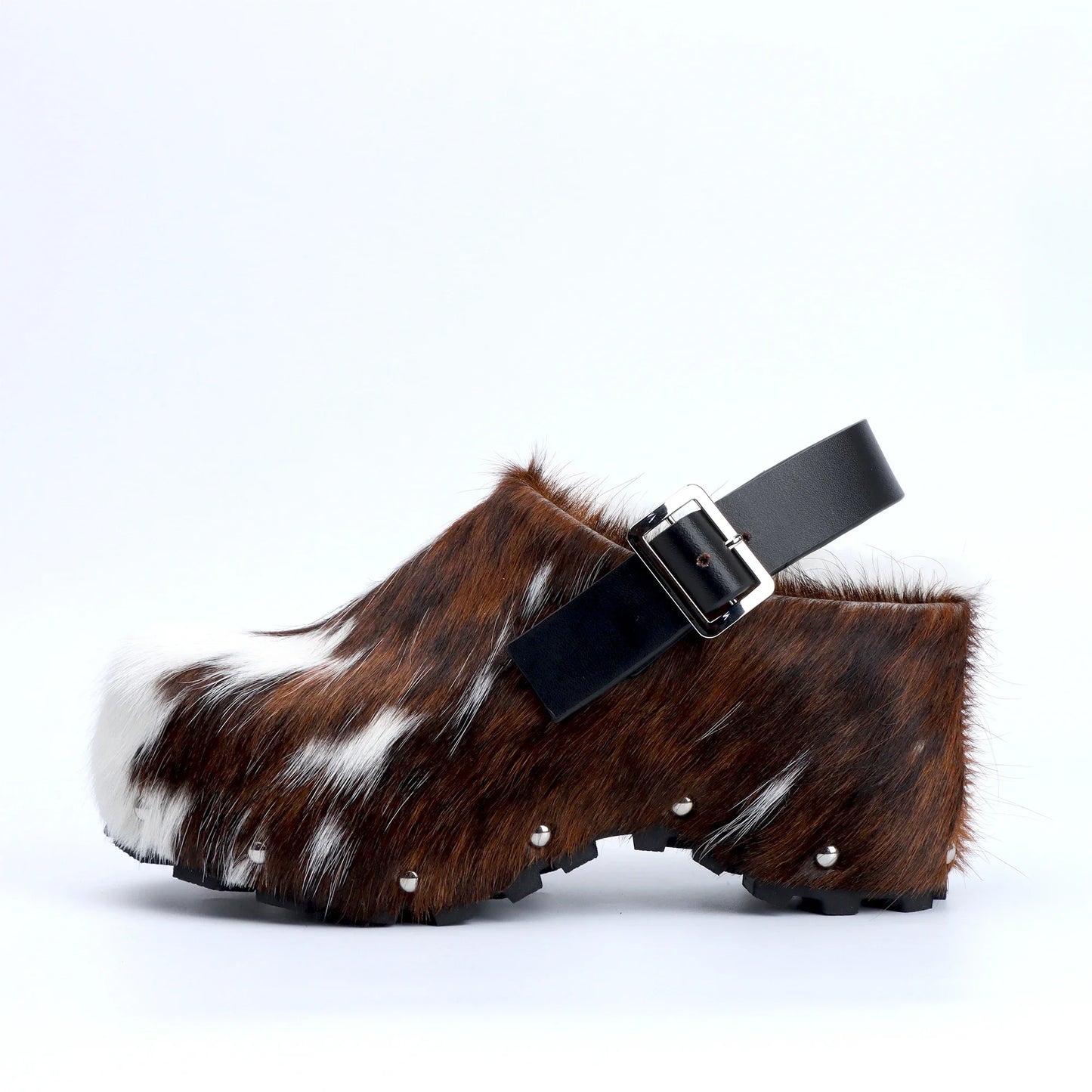 Sleek and Supportive Orthopedic Sandals