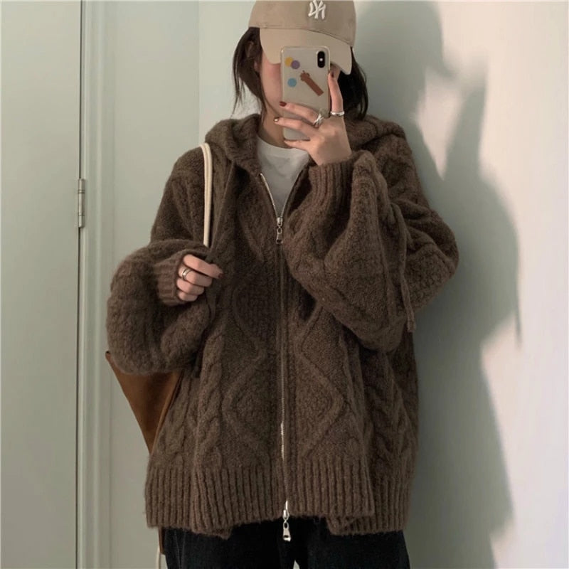 JO | Relaxed and timeless winter cardigan