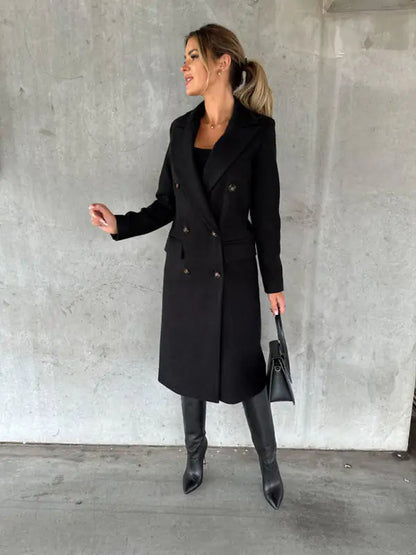 JO | Timeless and elegant coat