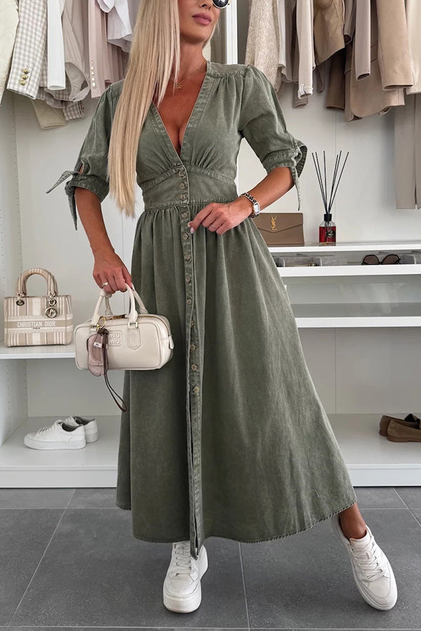 JO | Solid color V-neck button-down denim midi dress