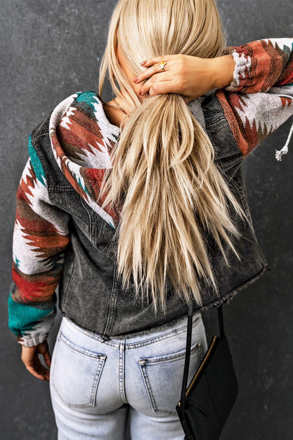 JO | Relaxed and timeless winter jacket