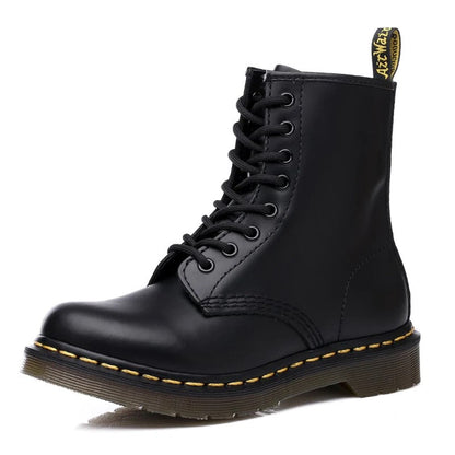 JO | Leather boots with thick soles