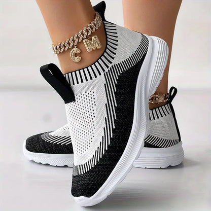 JO | Relaxed and timeless general sneakers