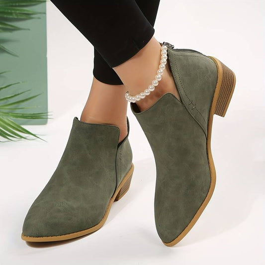 JO | Glamorous and fresh boots
