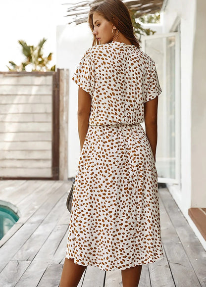 JO | loose-fitting midi dress for women with belt