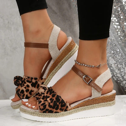 JO | | Fashionable sandals