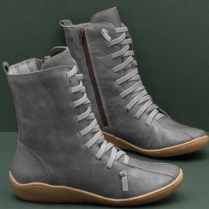 JO | Relaxed and timeless general boots