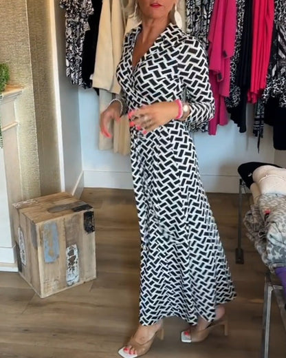 JO | Dresses with slimming features and prints