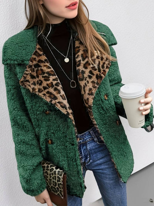 JO | Uncomplicated and chic winter coat