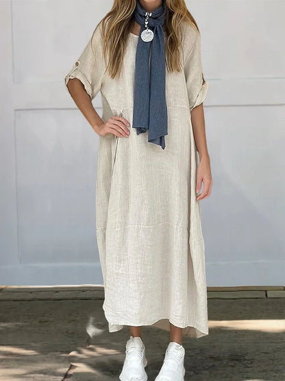 JO | Timeless, loose-fitting maxi dress