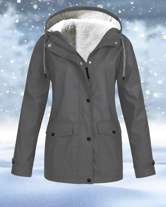 JO | Soft and knitted, oversized fleece coat