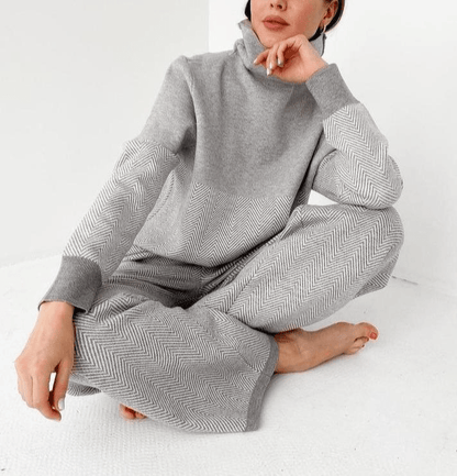 JO | Trendy and elegant winter dress