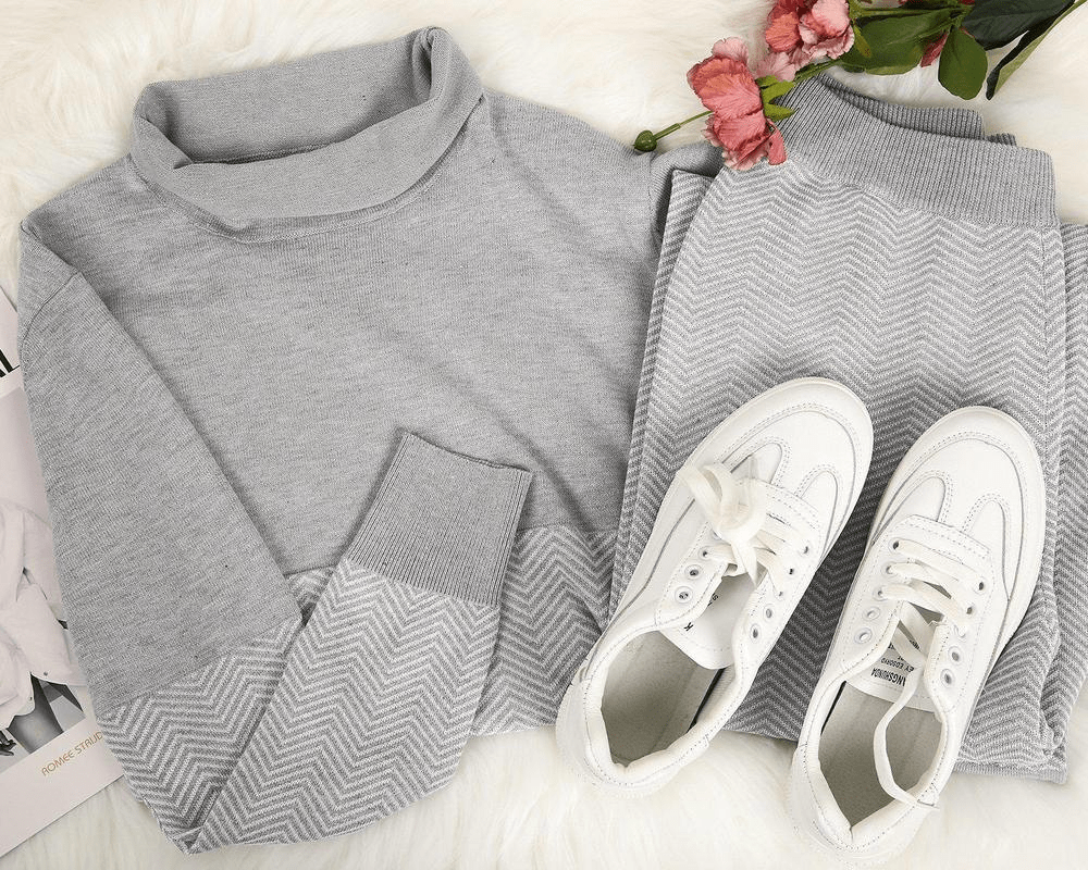 JO | Trendy and elegant winter dress