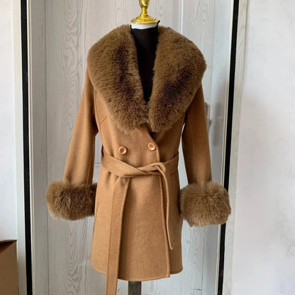 JO | Classic and elegant winter coat