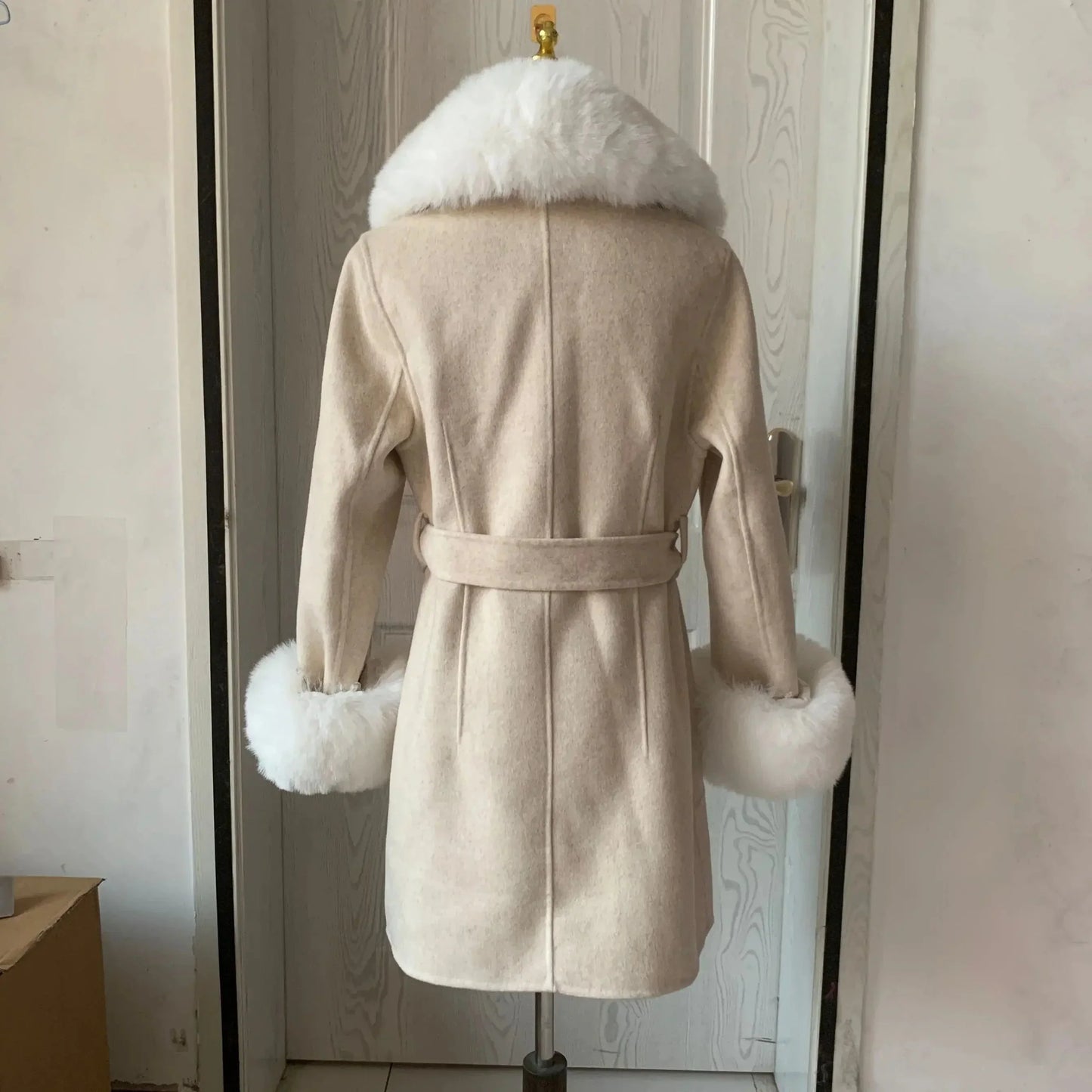 JO | Classic and elegant winter coat
