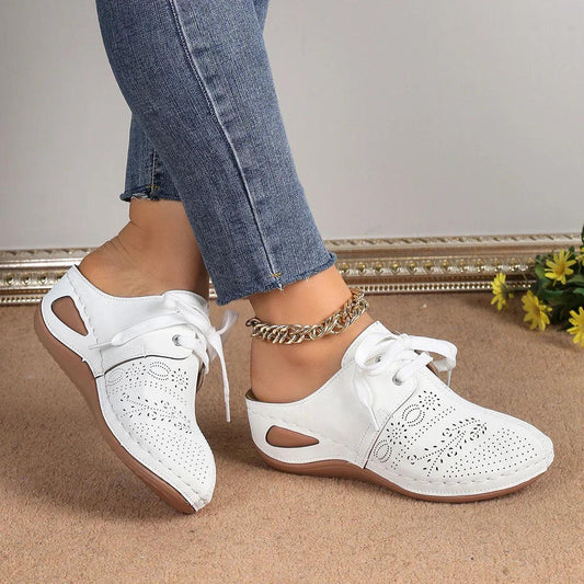JO | Shoes | Lightweight orthopaedic sandals