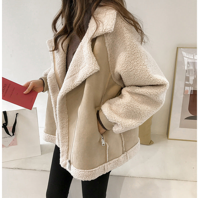 JO | Chic and relaxed general coat