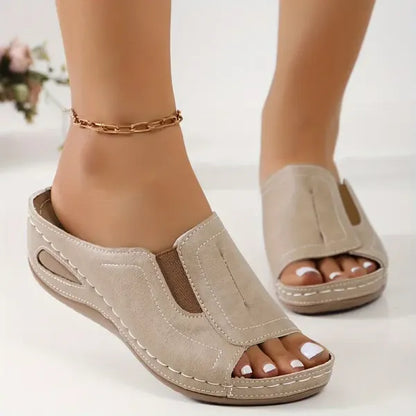 JO | | Comfortable and lightweight sandals