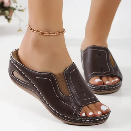 JO | | Comfortable and lightweight sandals