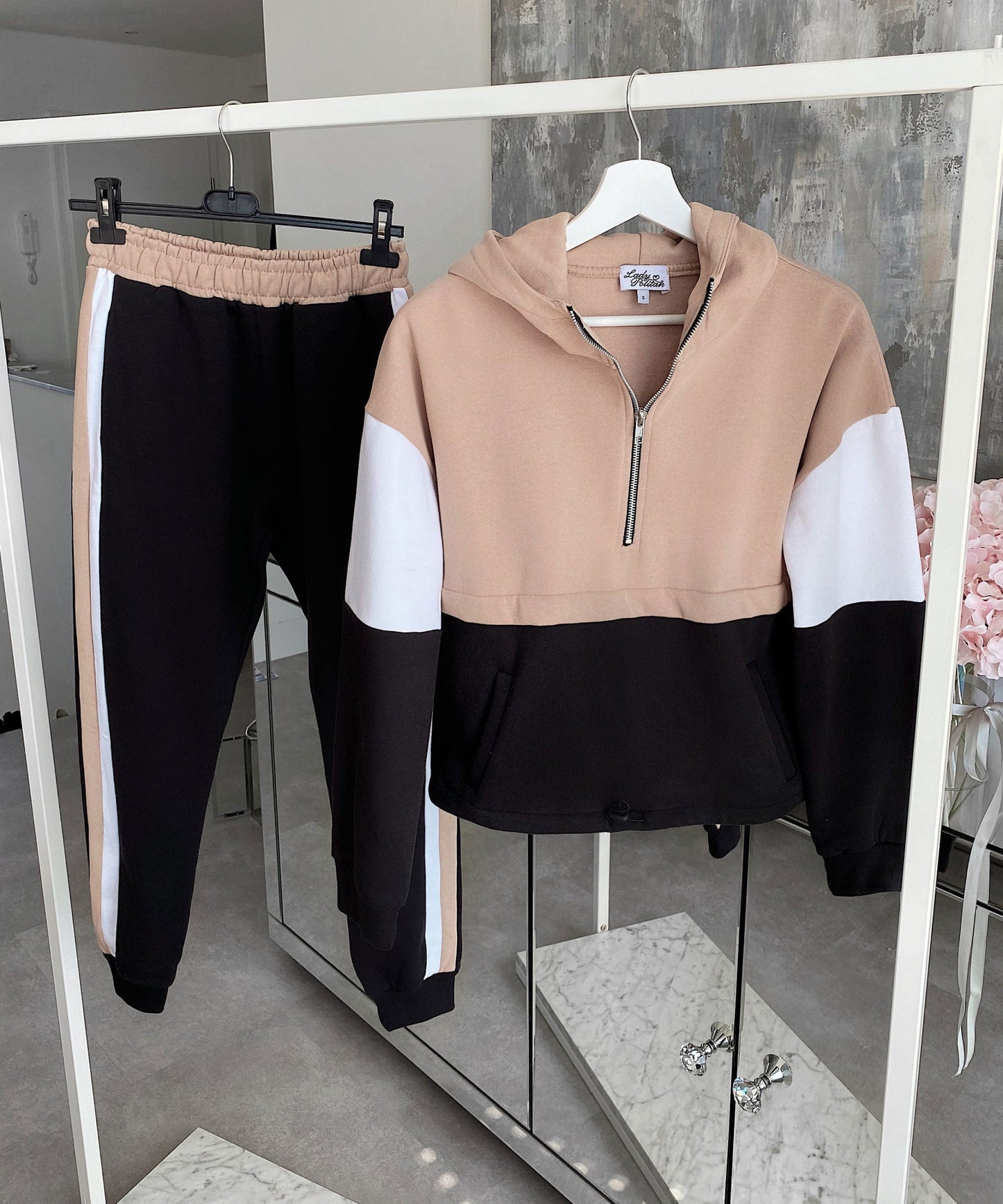 JO | Relaxed and stylish general jumpsuit
