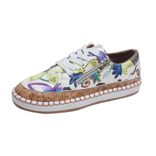 JO | Vintage-inspired and lightweight sneakers