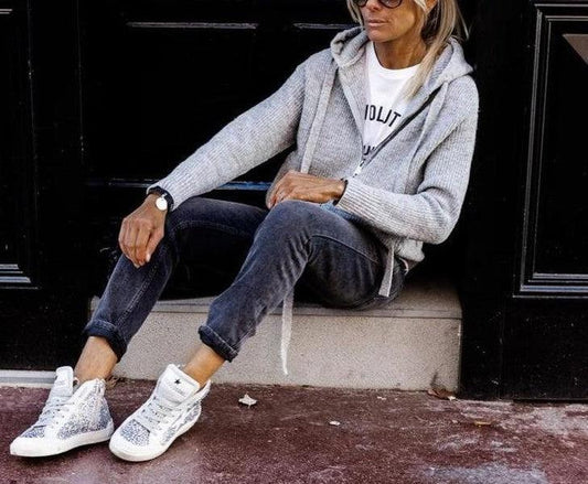 JO | Trendy and elegant general sweater