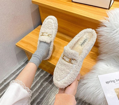 JO | Slip-on shoes | Warm and elegant