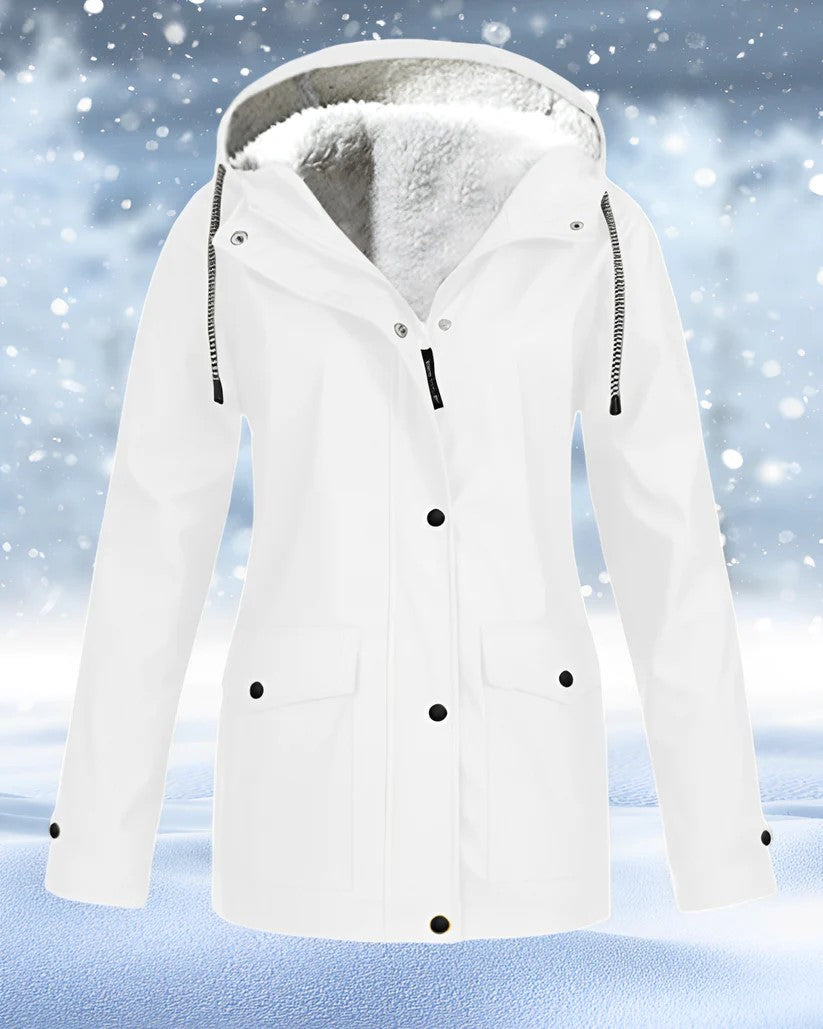 JO | Soft and knitted, oversized fleece coat