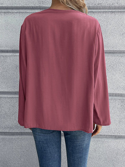 JO | Modern and fashionable winter blouse