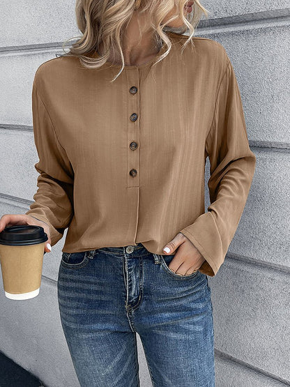 JO | Modern and fashionable winter blouse