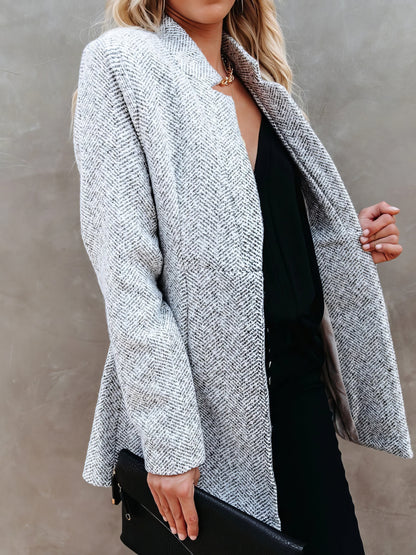 JO | Timeless and elegant coat