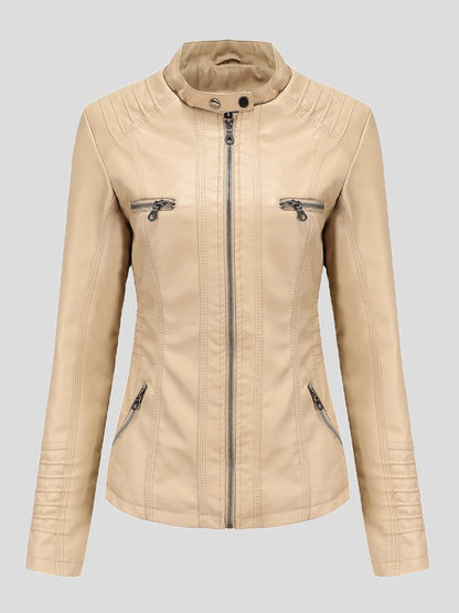 JO | Casual and effortless winter jacket
